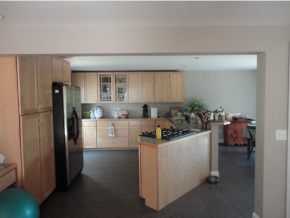 273 West Shore Road, Unit 5 Bristol, NH 03222 - Photo 3 of 28 Gallery Image 3