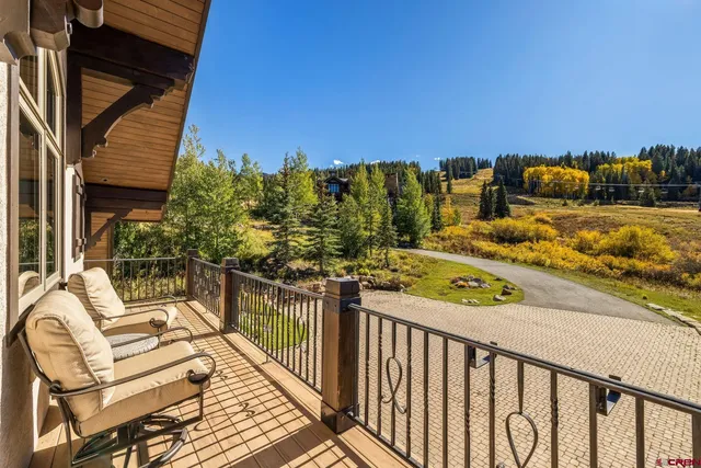 a utility room with window washer and dryer