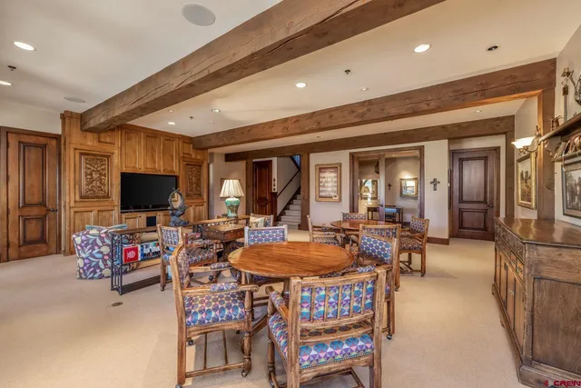 a view of a workspace with furniture