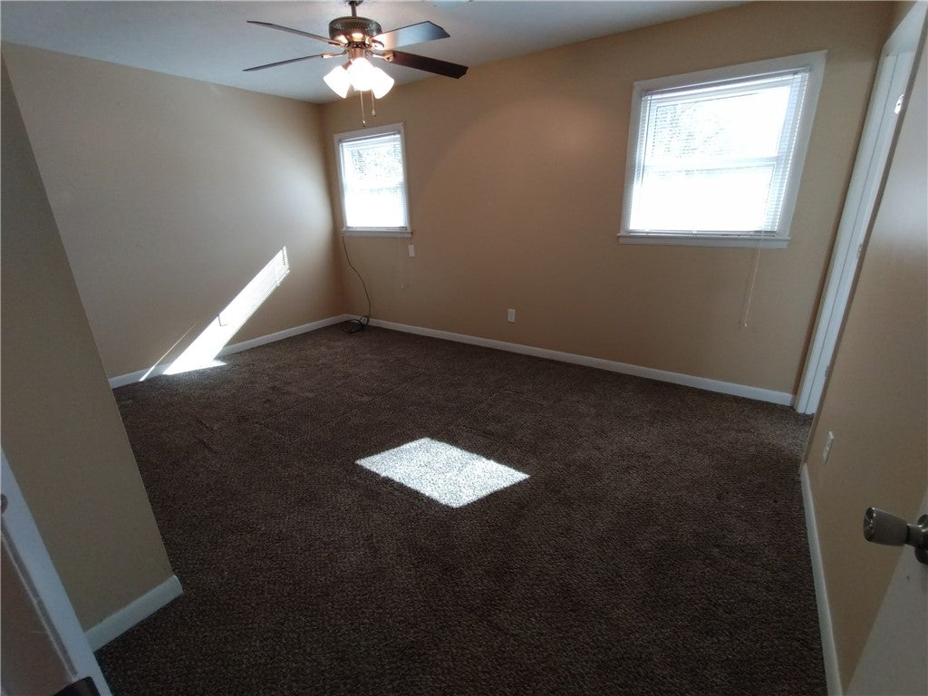 707 Andrews Road Opelika, AL 36801 - Photo 9 of 17 Gallery Image 9
