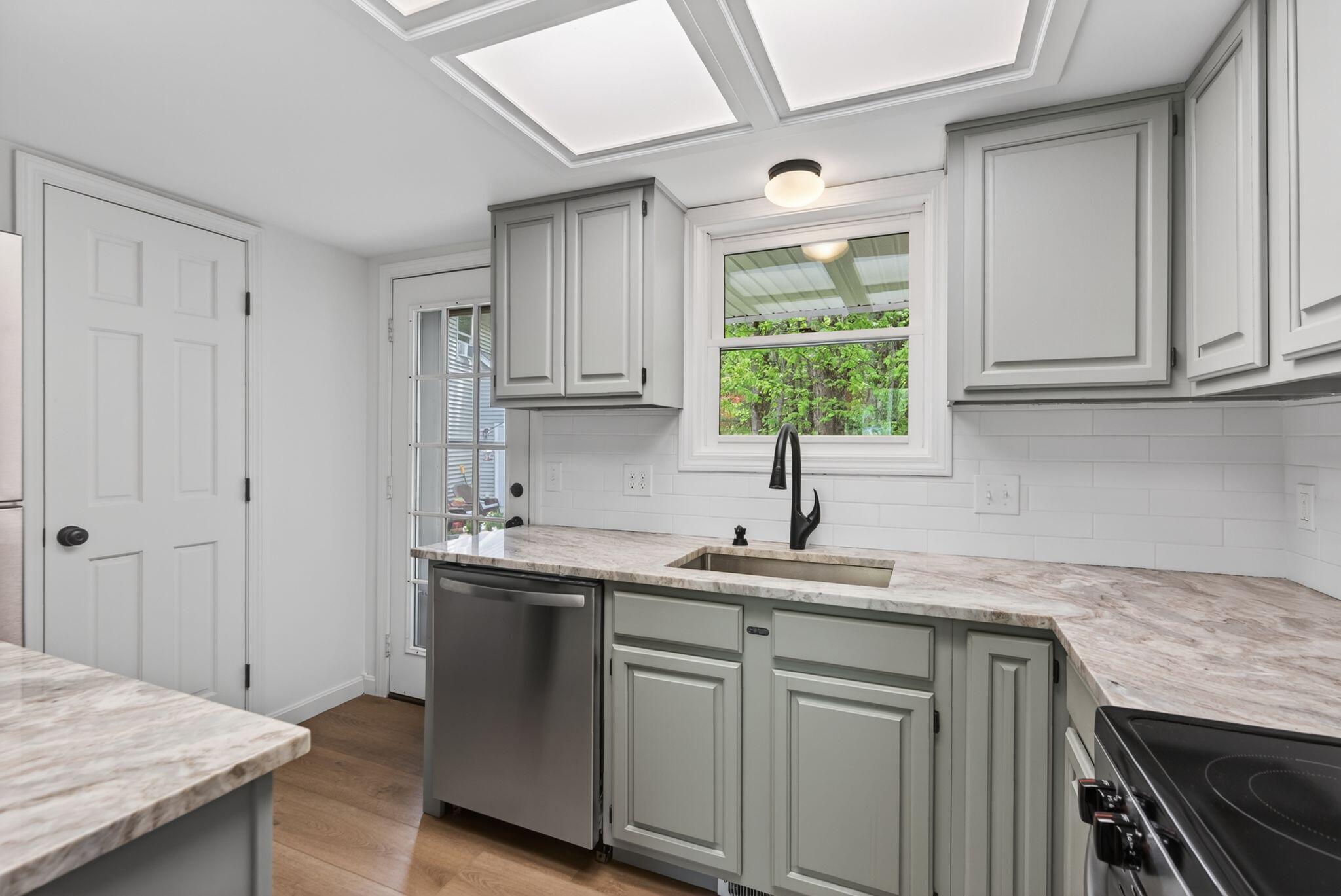 29 Old Orchard Road, Unit 6 Saco, ME 04072 - Photo 9 of 30 11_DSC03706