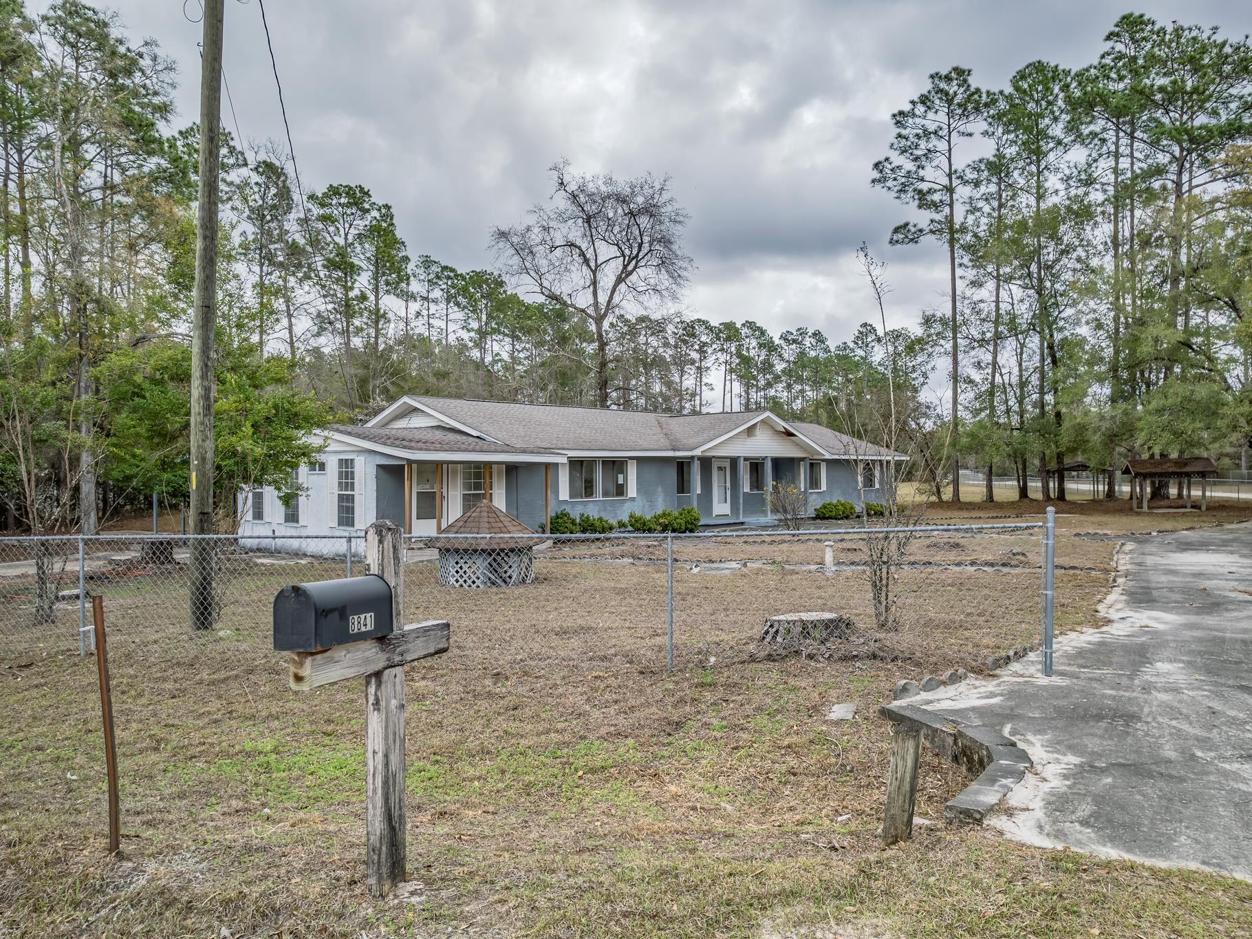 8841 Celia Road Tallahassee, FL 32305 - Photo 5 of 42 Gallery Image 5
