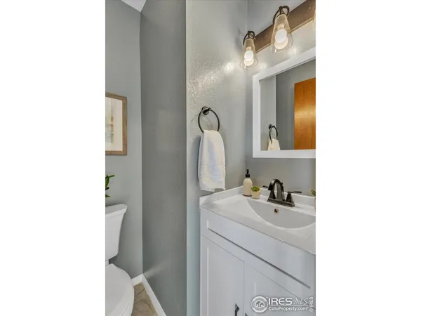 $595,000 | 8179 Dry Creek Circle, Niwot, CO 80503