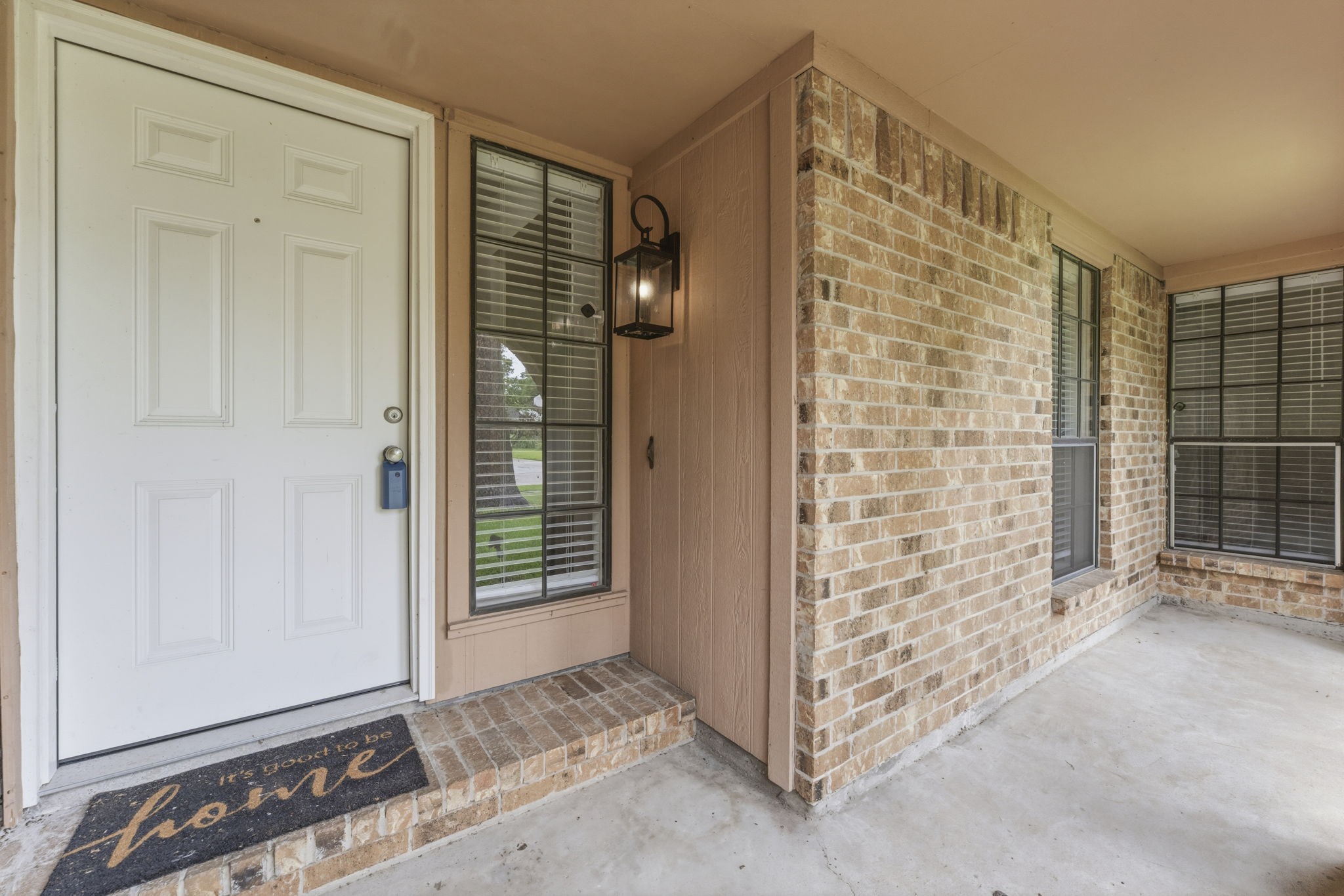 18503 Hiddenbay Way Spring, TX 77379 - Photo 3 of 31