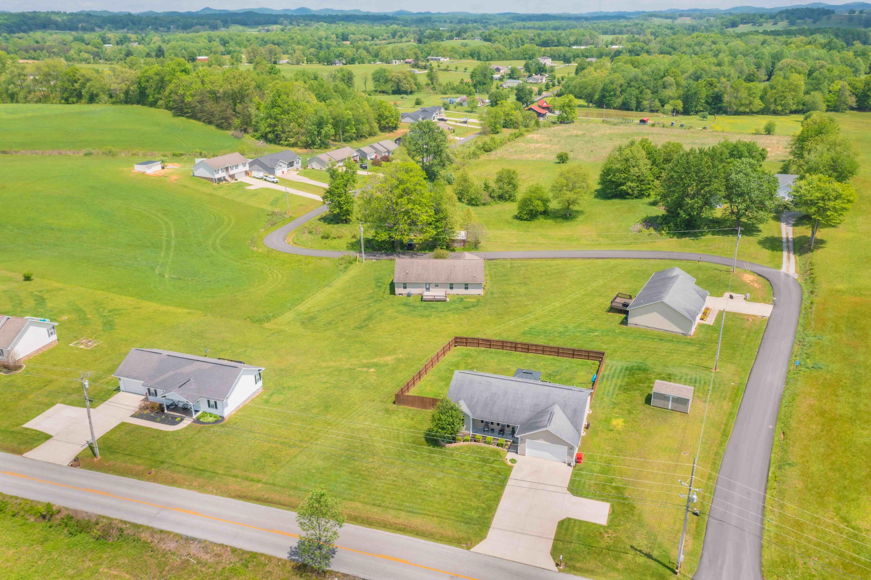 1149 Hunters Loop London, KY 40744 - Photo 47 of 50 DJI_064149
