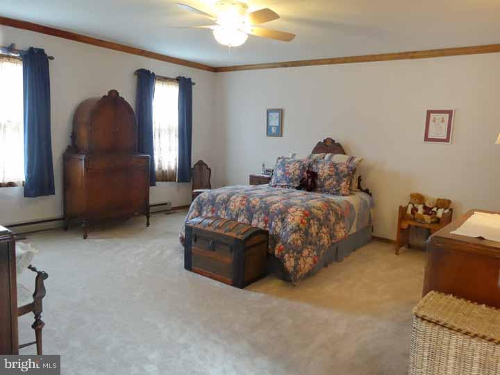 211 Knapp Road Lansdale, PA 19446 - Photo 15 of 25 Bedroom - Main