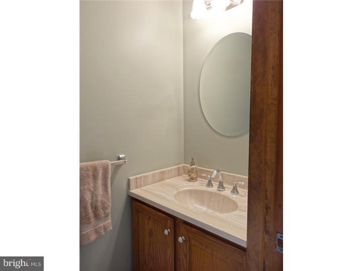 211 Knapp Road Lansdale, PA 19446 - Photo 25 of 25 Bathroom