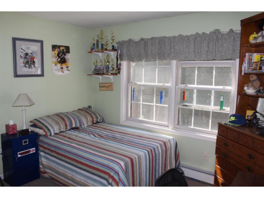 336 Appletree Point Road Burlington, VT 05408 - Photo 16 of 22 Gallery Image 16