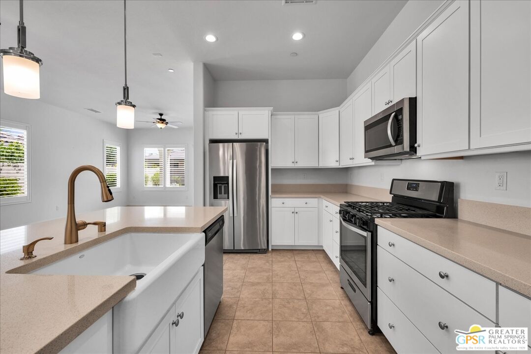 26 Tempranillo Rancho Mirage, CA 92270 - Photo 4 of 35 Gallery Image 4