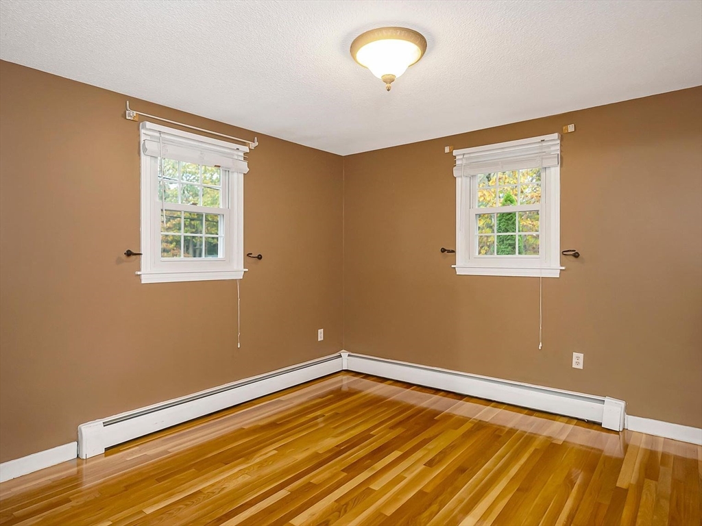 14 Endmoor Road Westford, MA 01886 - Photo 15 of 34