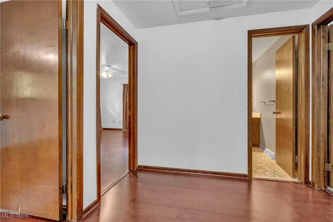 5910 Som Center Road Solon, OH 44139 - Photo 48 of 50 Hall featuring hardwood / wood-style floors