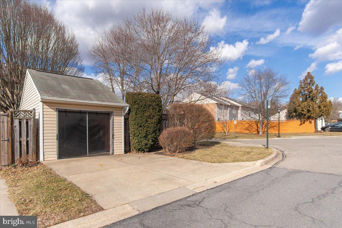 2230 Wetherburne Way Frederick, MD 21702 - Photo 31 of 58 Gallery Image 31