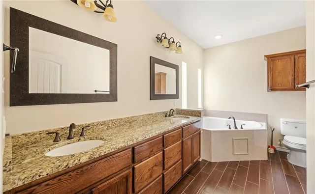 $565,000 | 6025 Garden Court, Corpus Christi, TX 78414