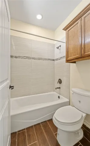 $565,000 | 6025 Garden Court, Corpus Christi, TX 78414