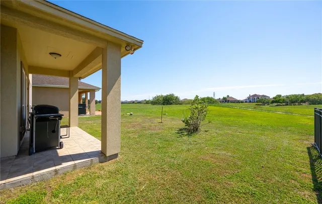 $565,000 | 6025 Garden Court, Corpus Christi, TX 78414