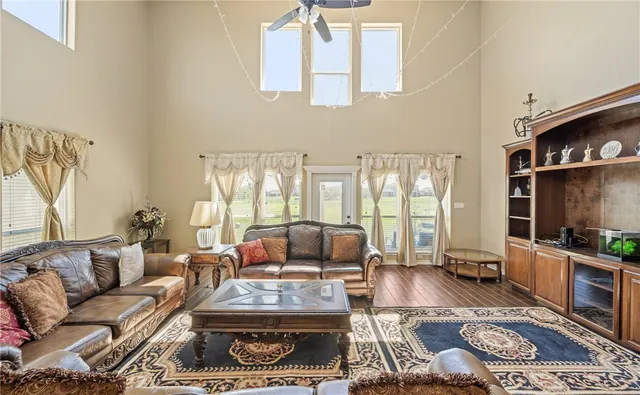 $565,000 | 6025 Garden Court, Corpus Christi, TX 78414