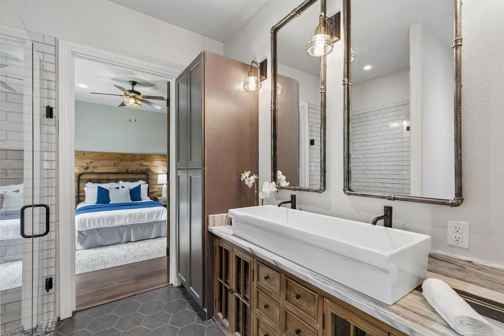 12877 Foutch Road Pilot Point, TX 76258 - Photo 24 of 40 Gallery Image 24