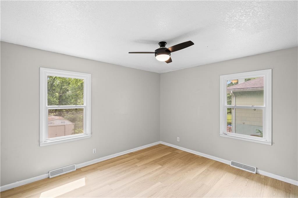 1104 Lexington Road Pleasant Hill, MO 64080 - Photo 14 of 27