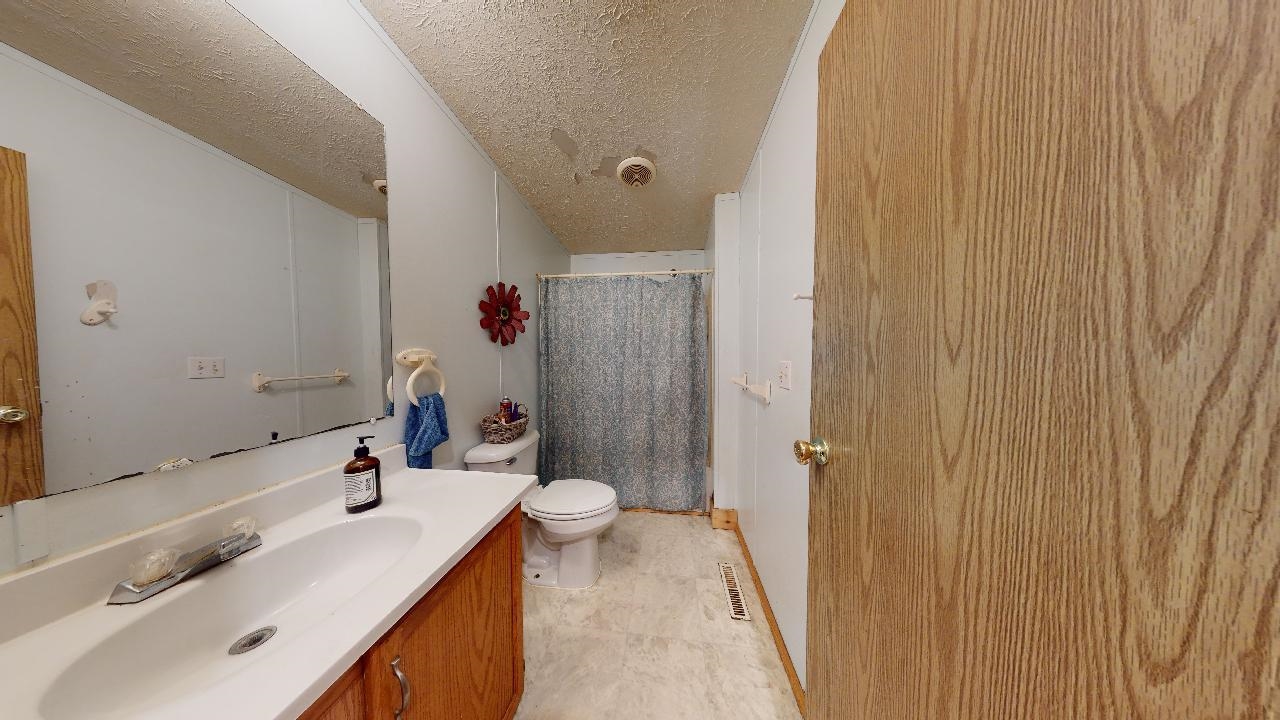 7454 West Maple Grove Rd Lake Lake, MI 48632 - Photo 14 of 32