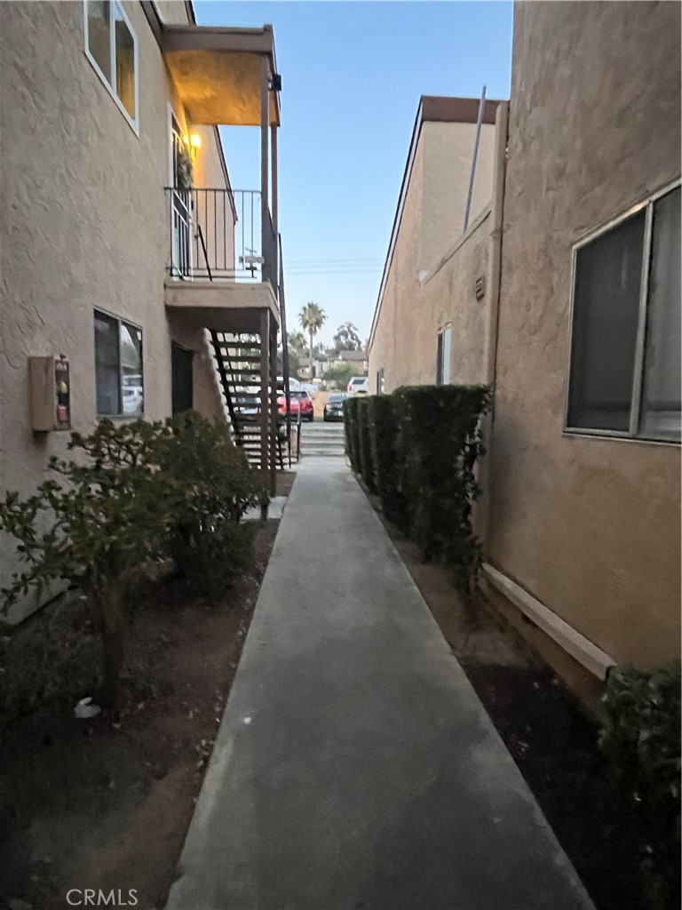 1051 Rock Springs Road, Unit 241 Escondido, CA 92026 - Photo 18 of 28