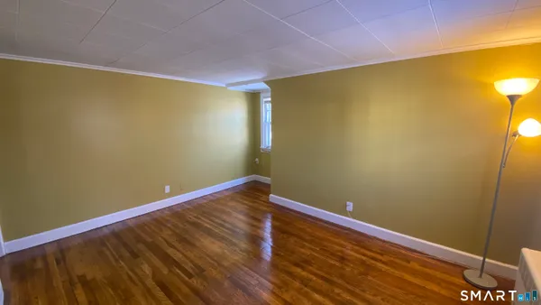 $1,675 | 214 Columbia Street, Unit 2, New Britain, CT 06052