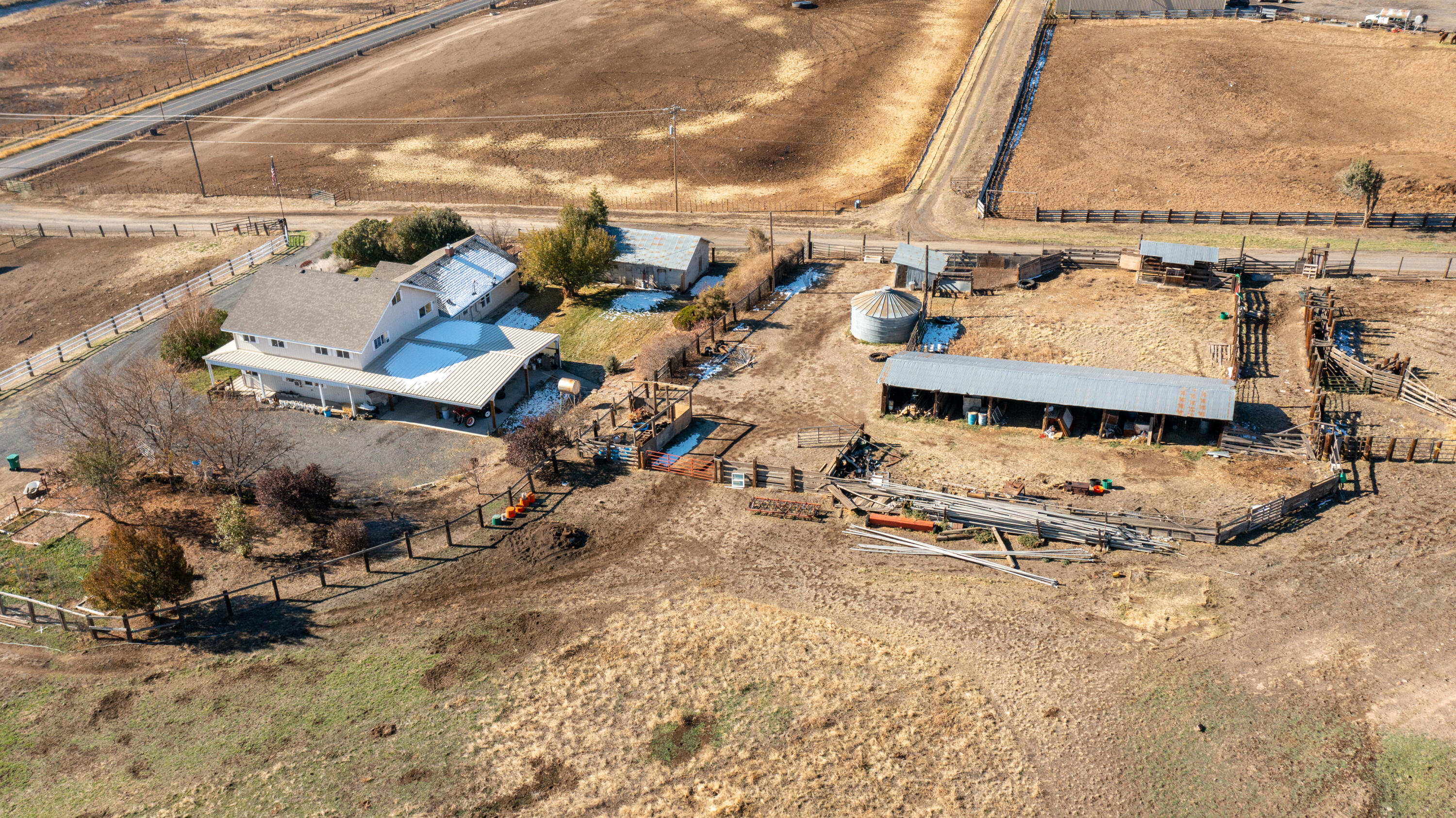 18809 Hill Road Merrill, OR 97633 - Photo 6 of 108 18809HillRd.-Aerials-15 - Copy