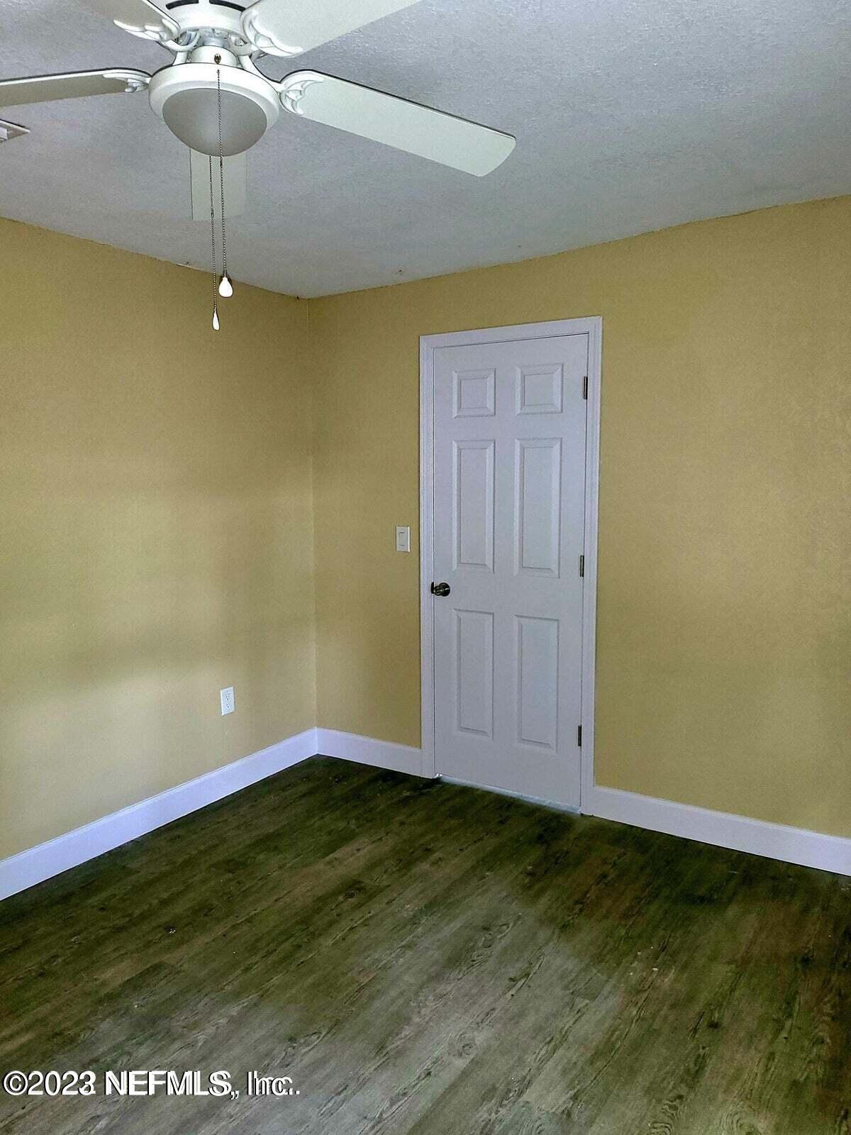 803 Rushing Street Jacksonville, FL 32209 - Photo 4 of 10 20220609221404520524000000-o