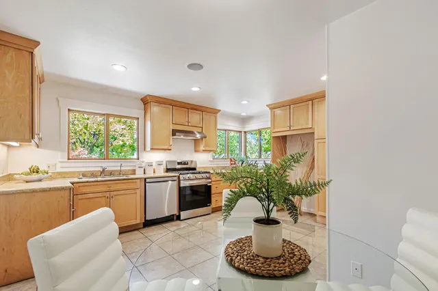 $2,398,000 | 2500 Lost Oaks Drive, San Jose, CA 95124