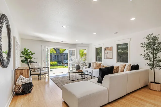 $2,398,000 | 2500 Lost Oaks Drive, San Jose, CA 95124