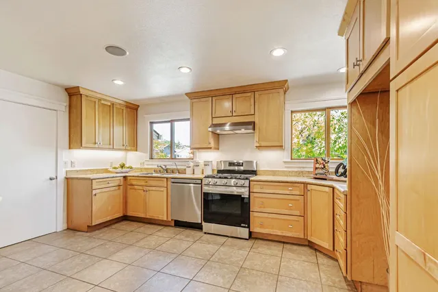 $2,398,000 | 2500 Lost Oaks Drive, San Jose, CA 95124