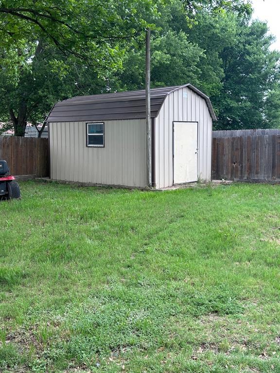 1018 Clark Street Mexia, TX 76667 - Photo 15 of 16