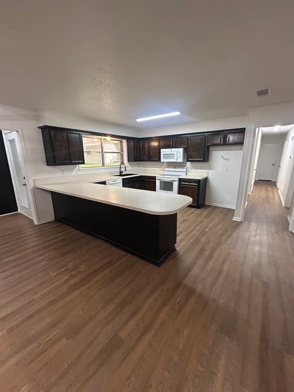 1018 Clark Street Mexia, TX 76667 - Photo 4 of 16