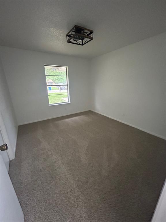 1018 Clark Street Mexia, TX 76667 - Photo 9 of 16