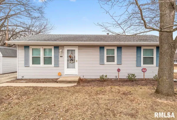 $150,000 | 830 North 7th Street, Riverton, IL 62561