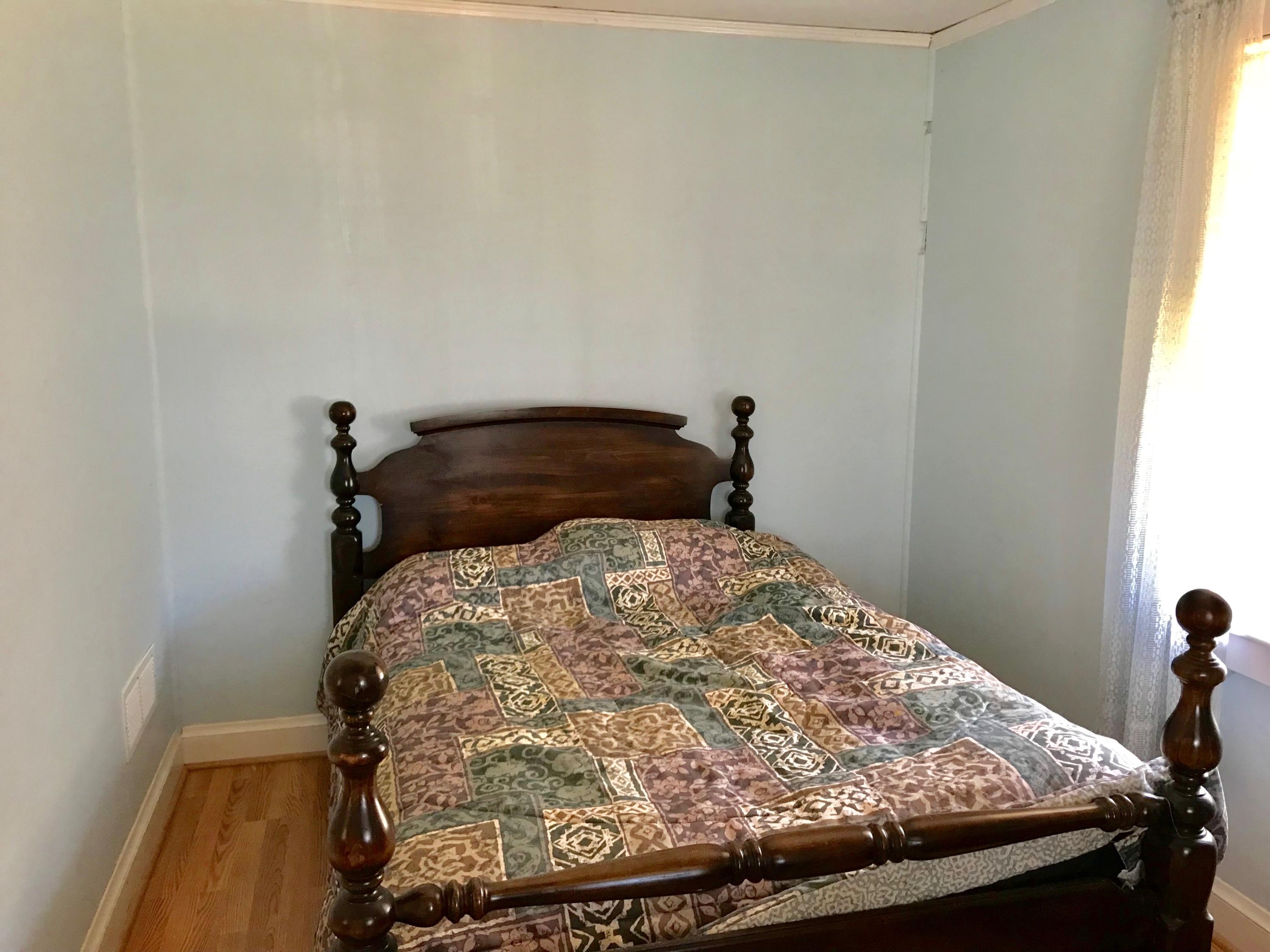 29 Agawam Beach Road Wareham, MA 02571 - Photo 6 of 16 IMG-4859