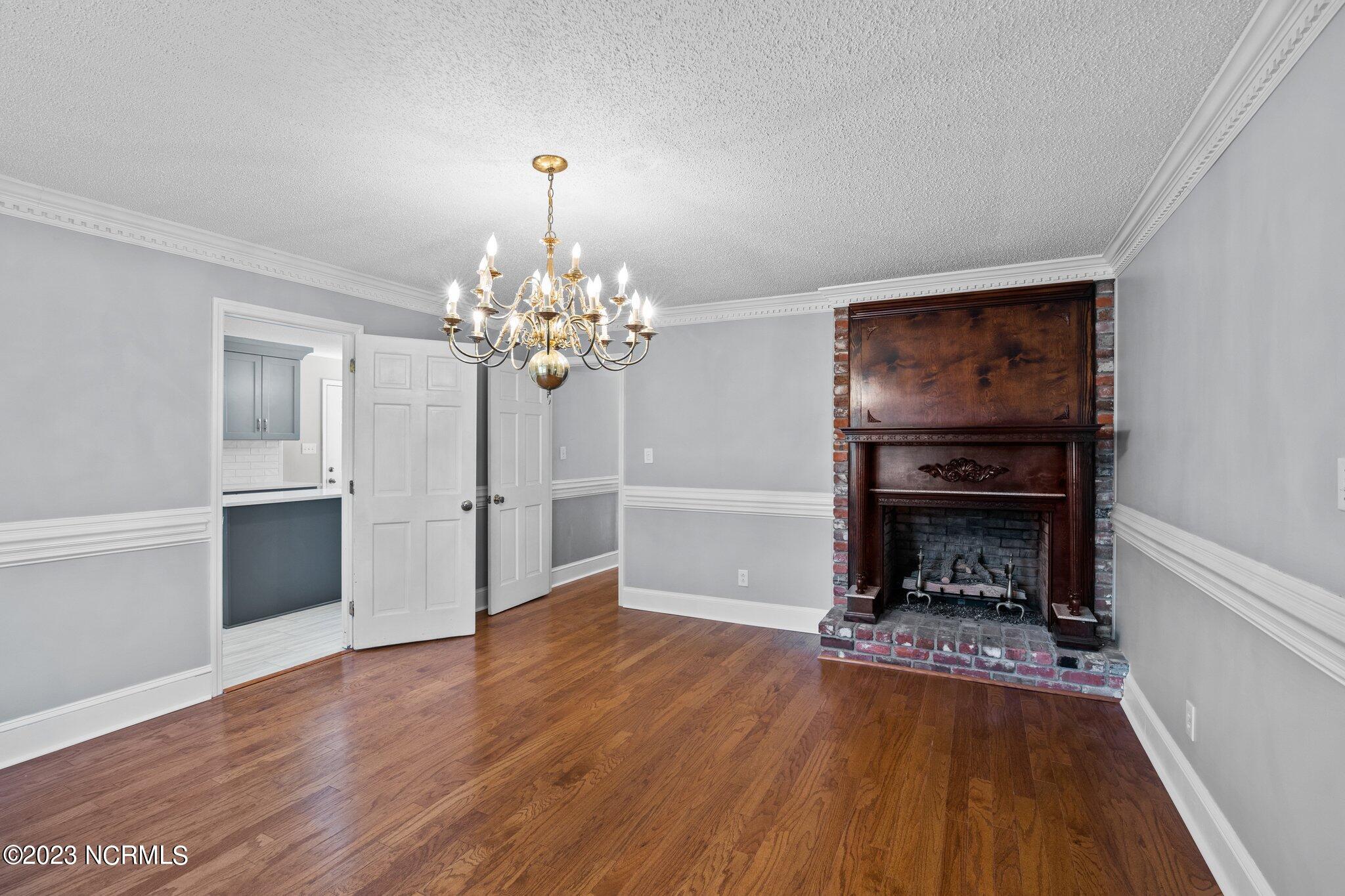 210 Rockledge Road New Bern, NC 28562 - Photo 8 of 32 Dining Room