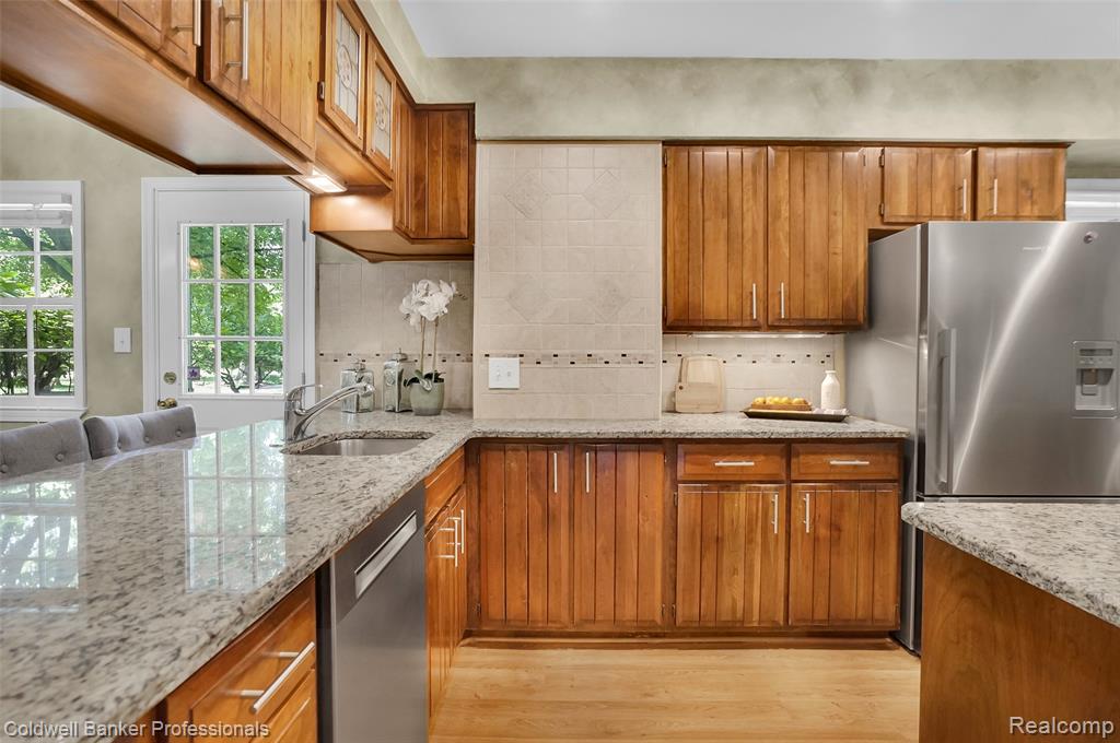 19905 Beverly Road Beverly Hills, MI 48025 - Photo 34 of 98