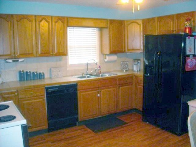 5168 Harris Farm Road Hickory, NC 28602 - Photo 3 of 11 Gallery Image 3