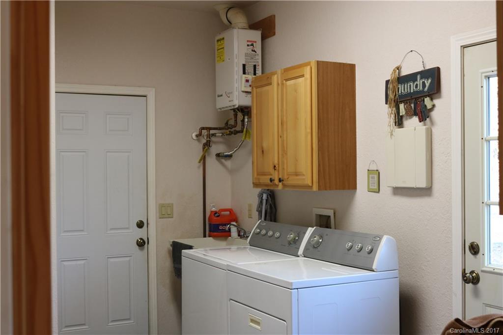 79 Harris Road Fairview, NC 28730 - Photo 13 of 14 Gallery Image 13