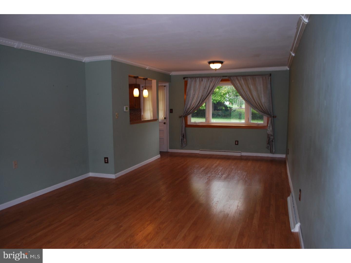 1910 Oak Lane Road Wilmington, DE 19803 - Photo 4 of 21 Gallery Image 4