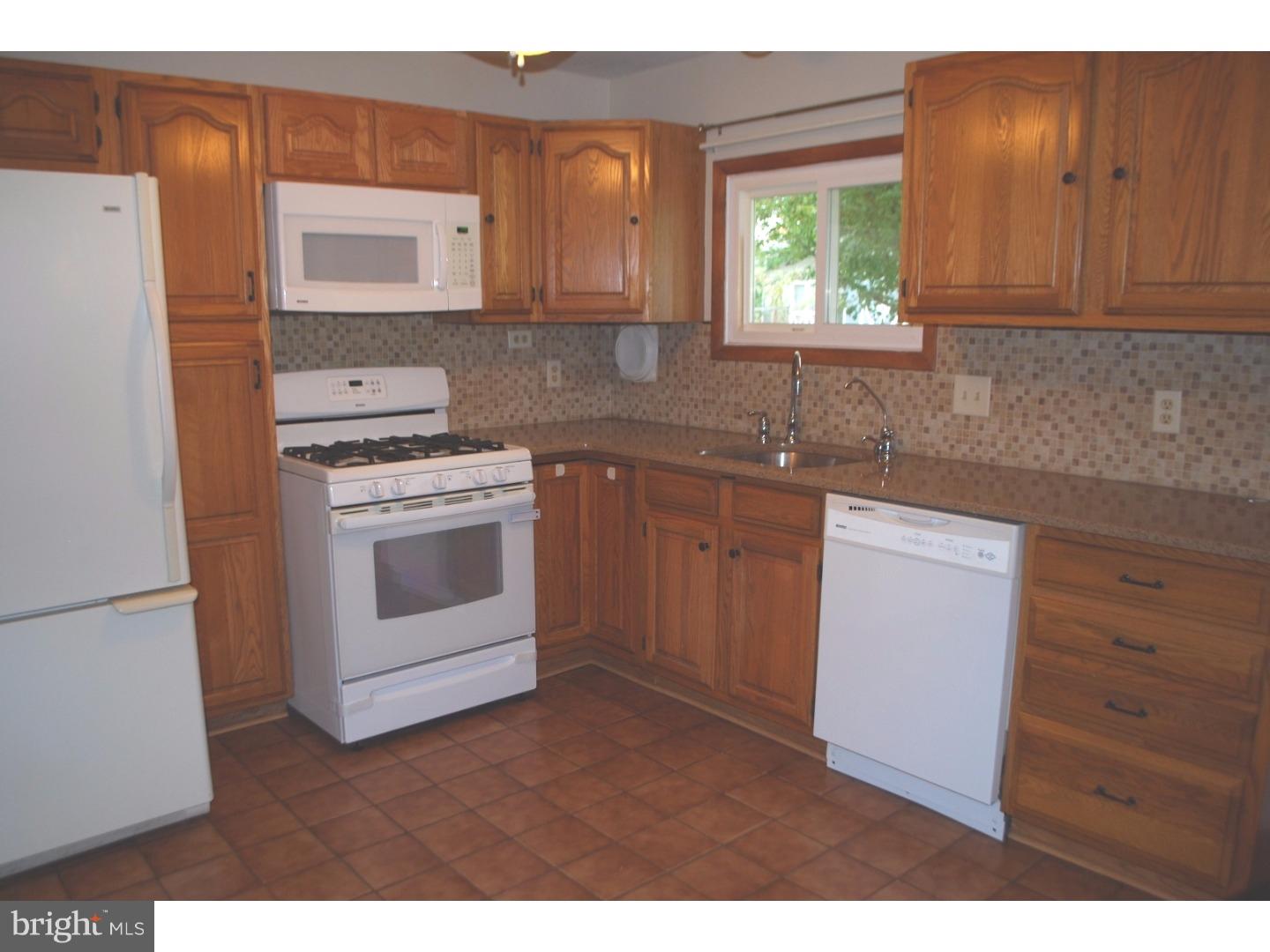 1910 Oak Lane Road Wilmington, DE 19803 - Photo 5 of 21 Gallery Image 5