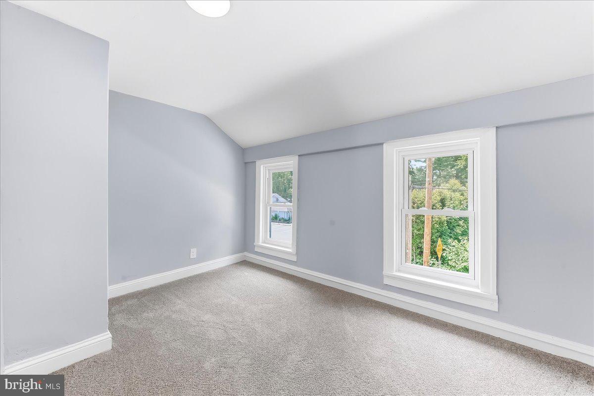 1007 Livingston Road Phoenixville, PA 19460 - Photo 23 of 30