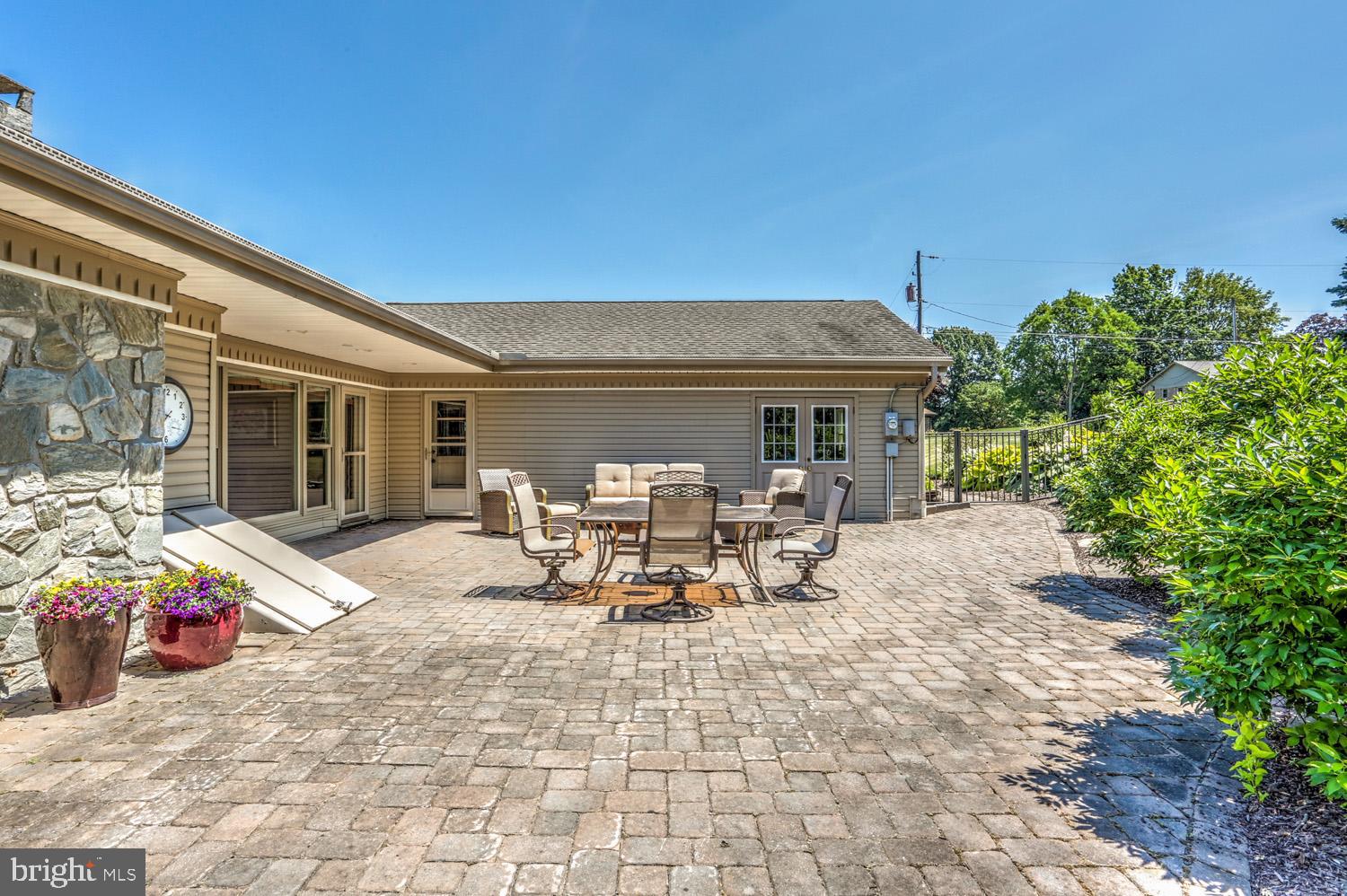 121 Ebersole Road Ephrata, PA 17522 - Photo 57 of 89 Large Hardscaped Patio