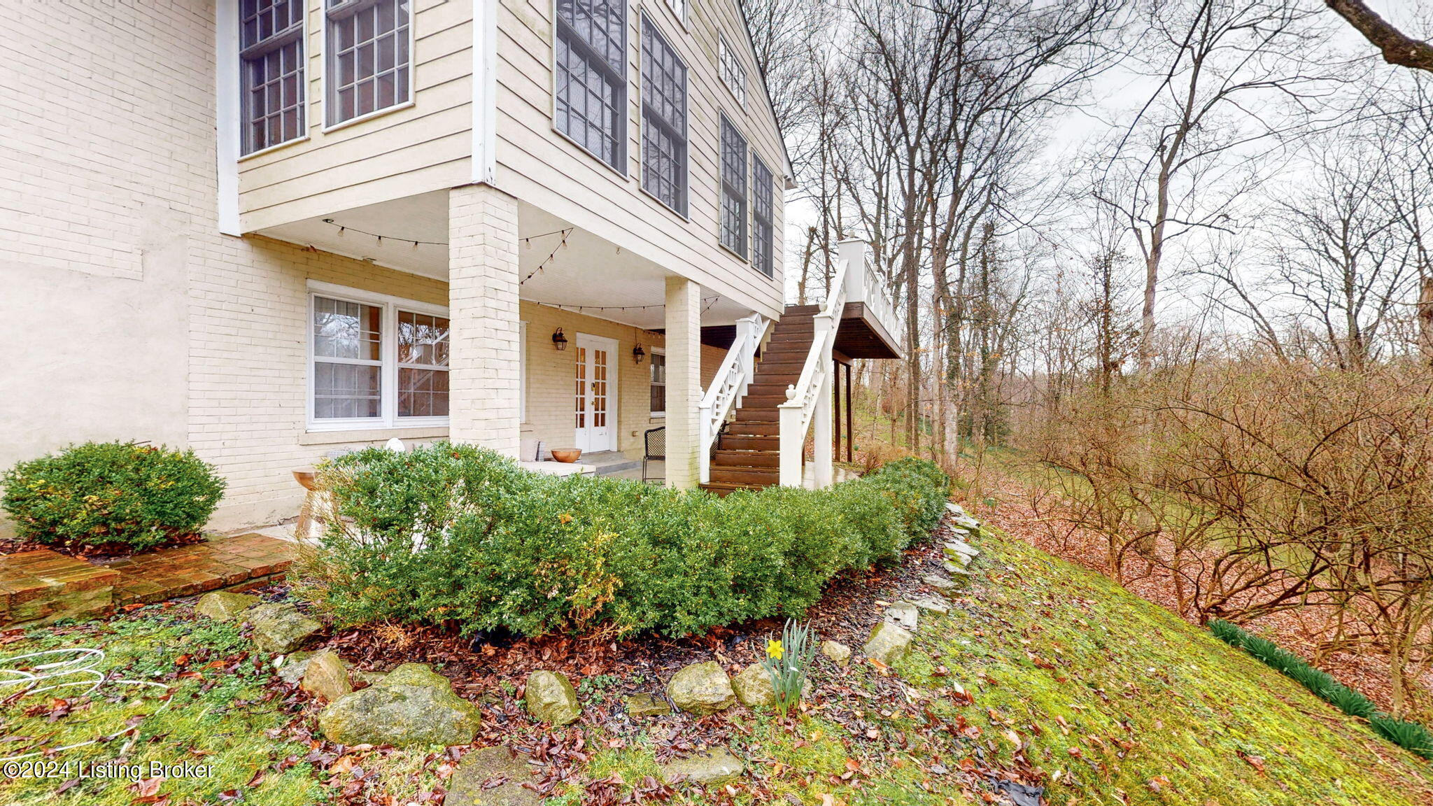 28 Southwind Road Louisville, KY 40207 - Photo 48 of 49 44-web-or-mls-28 Southwind Rd Louisville