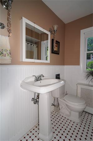7 Melvin Road Natick, MA 01760 - Photo 12 of 16