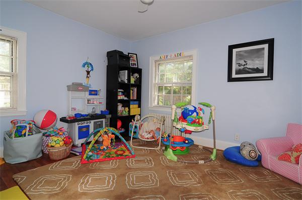 7 Melvin Road Natick, MA 01760 - Photo 13 of 16