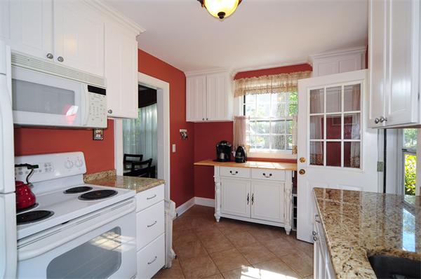 7 Melvin Road Natick, MA 01760 - Photo 7 of 16
