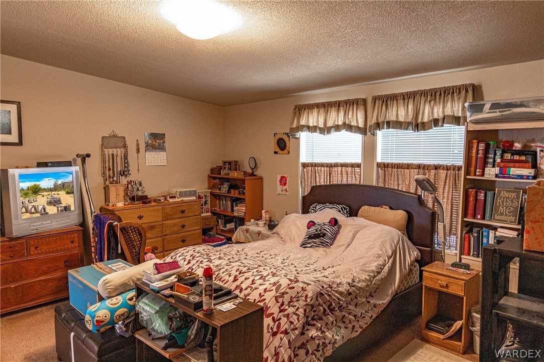 11272 Bennie Road Yucca, AZ 86438 - Photo 15 of 34