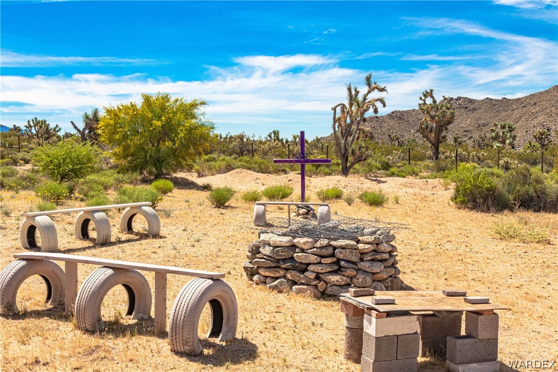 11272 Bennie Road Yucca, AZ 86438 - Photo 27 of 34