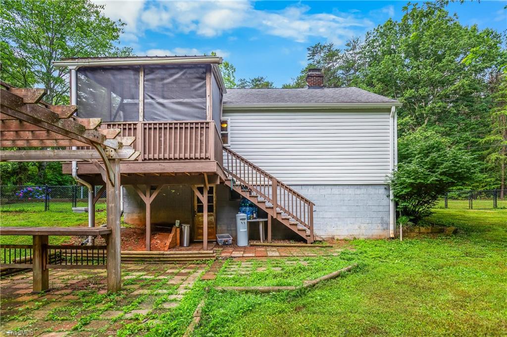 1093 Gordon Road Pinnacle, NC 27043 - Photo 21 of 35